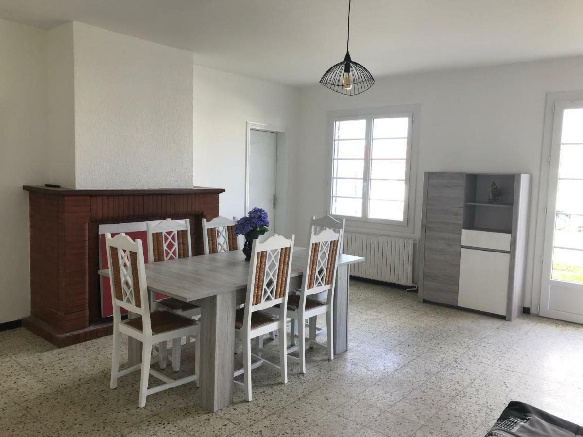 ביסקארוס Bisca Maison Familiale Landaise מראה חיצוני תמונה